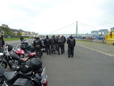 b20130601 (74)