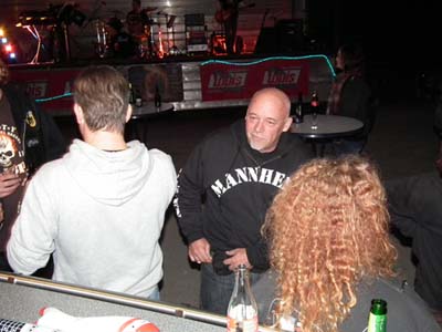 2011-09-17_22-19-00