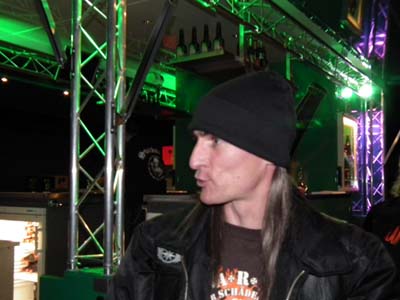 2011-09-17_22-48-32