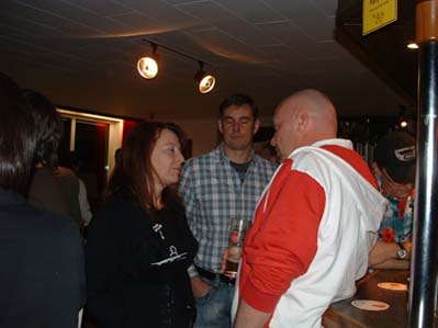 203 (22)